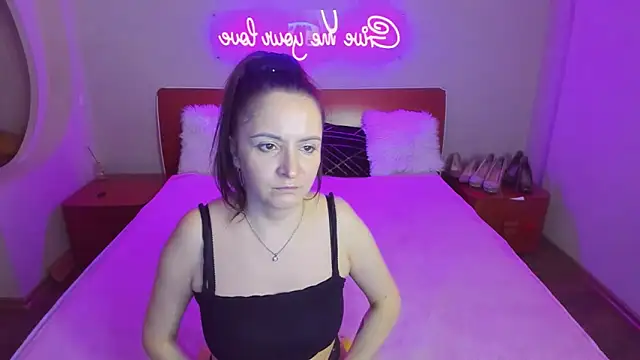 Chat +18 de AngellLika ao vivo