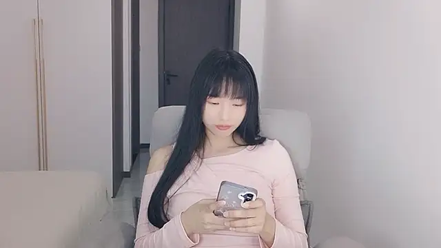 Lisa-3333's Live XXX Chat