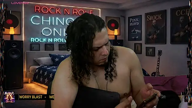 عرض كام chino_roz