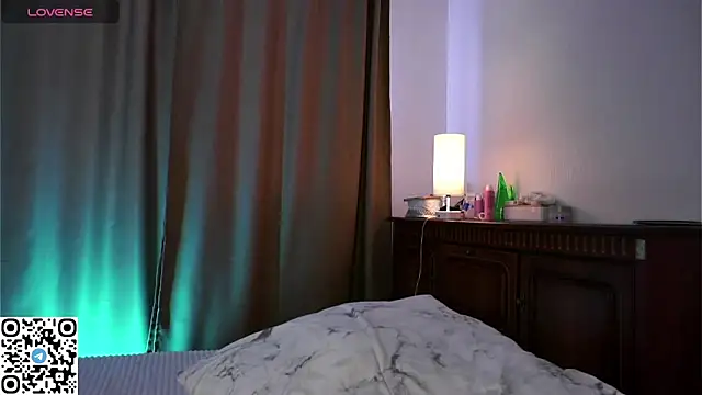 แชท XXX สดของ LynetHakes