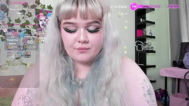 _CandyM1lky_ élő XXX-chatje