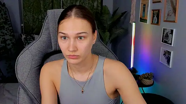 Онлайн чат XXX Sweet_Emilya