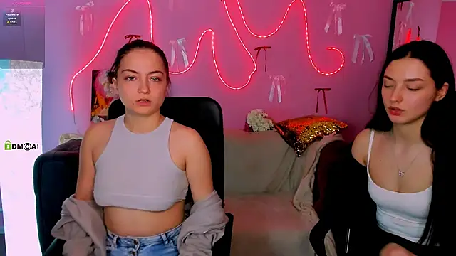 miki-niki 网络视讯表演