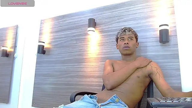 TonnyMarck 在線直播表演