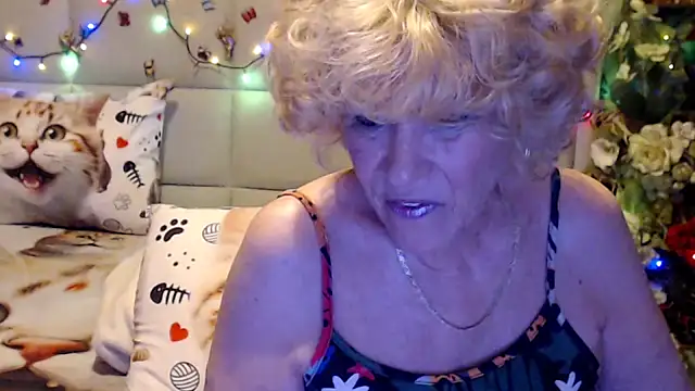 HappyWomanOn 现场XXX聊天