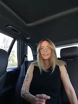 Sacha_Scorp élő XXX-chatje