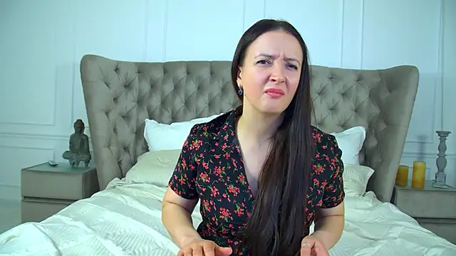 Chat XXX Live ElinaBellucci