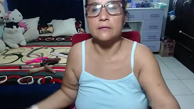 Chat +18 de pervert_mommy_ ao vivo
