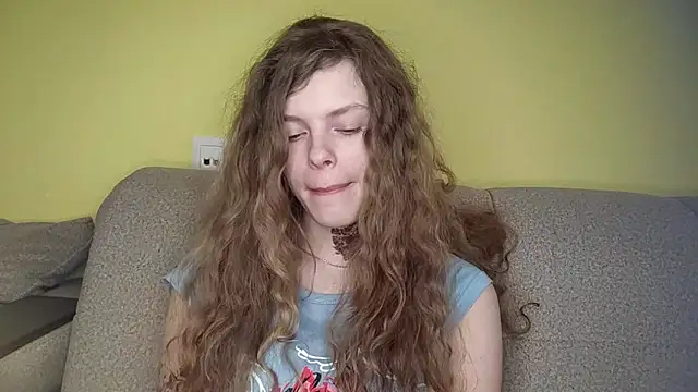 Živý XXX chat RayaNenlia