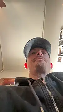 KBONE36 Adlı Modelin Canlı XXX Sohbeti