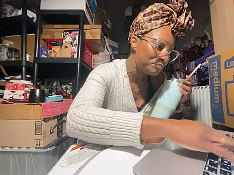 دردشة wynterheat الجنسية المباشرة