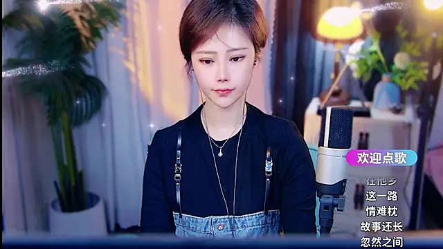 cherry-fa Chat XXX in diretta