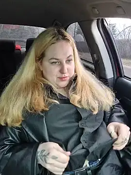 LianaJu 现场XXX聊天