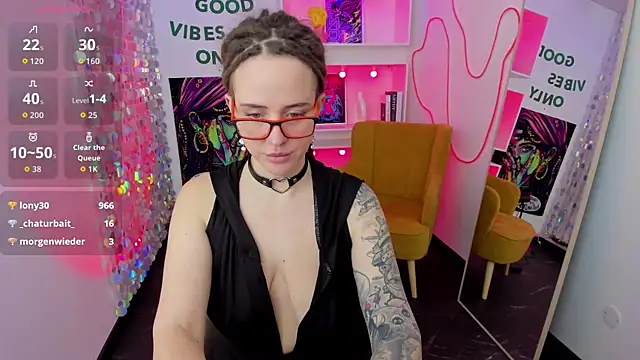 دردشة LisaFoxy_y الجنسية المباشرة