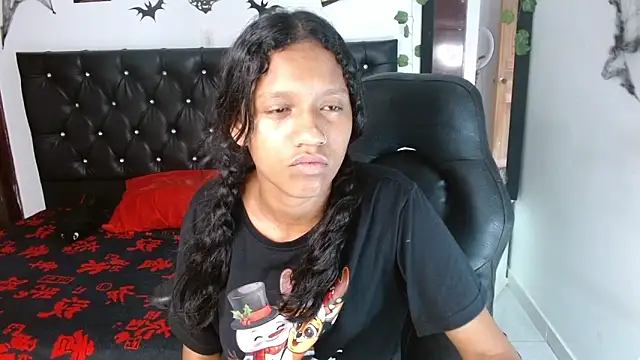 Luna_Ebony_: онлайн-секс-чат