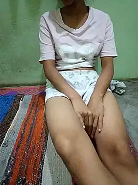 Dreem_love Adlı Modelin Canlı XXX Sohbeti