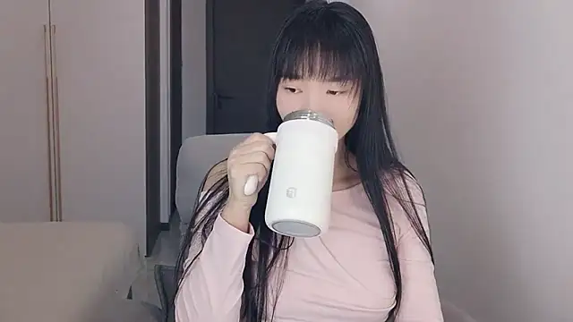 Chat +18 de Lisa-3333 ao vivo