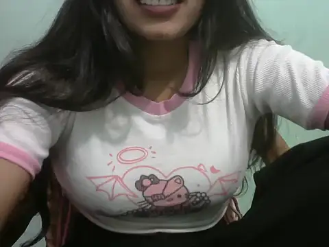 Lovely-Pandey's Webcam Show