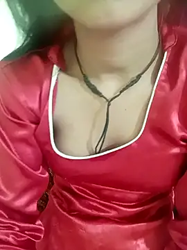 Pokazy przed kamerką – sexy_shital