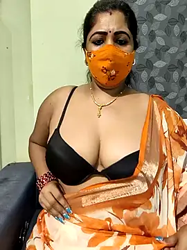 Poly_bhabi Chat XXX in diretta