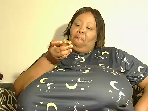 nancy111 Chat XXX live