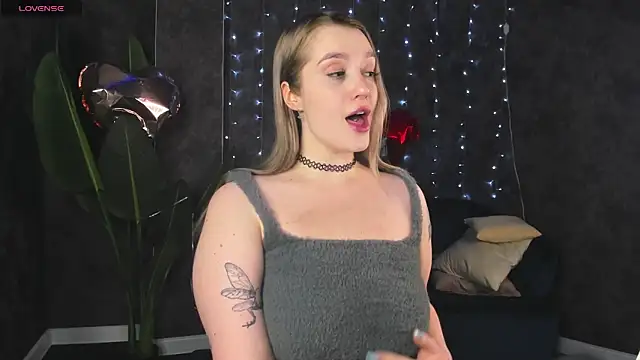 Viickie_Nelsson – Naživo XXX chat