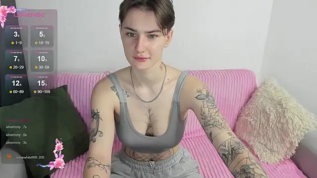 MilenaKeeks Webcam Show