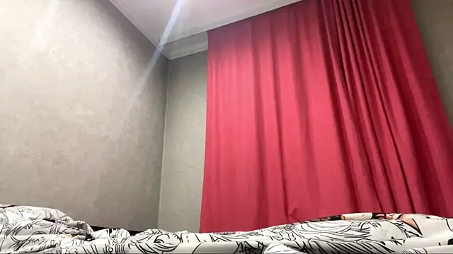 Chatroom XXX en direct de LinHebron