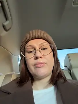 RinaCat Adlı Modelin Canlı XXX Sohbeti