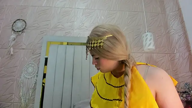 Show modela Sofia_Blakke na web-kameri