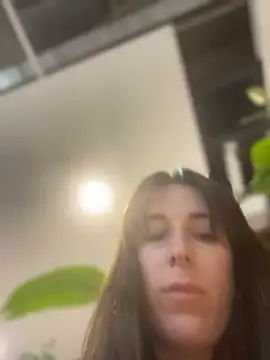 MommmyYummy 现场XXX聊天