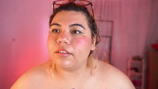 Samanta_Bigboos' Live XXX Chat