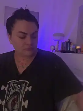 Онлайн чат XXX HeyBABYGIRL