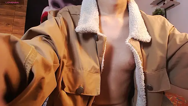 Michaelkoiv 即時 XXX 聊天