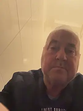 csikar 即時 XXX 聊天