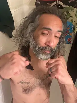 Czat XXX na żywo – DaddyScorpio78