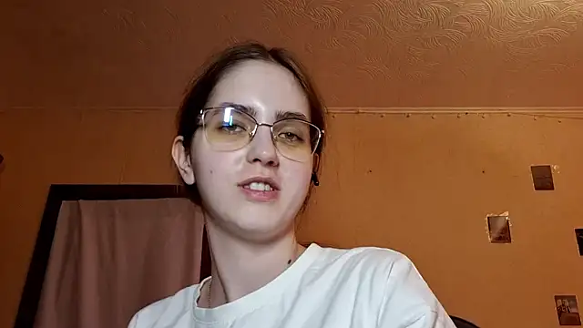 Katelemon 现场XXX聊天