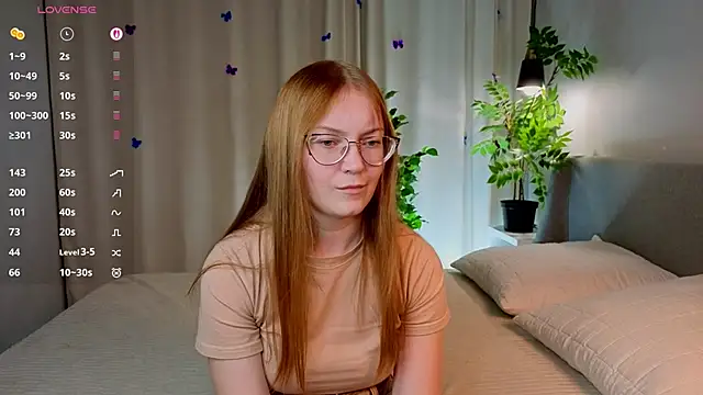 ViGaffey's Live XXX Chat