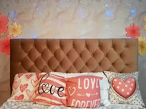 SoftAmber_'s Live XXX Chat