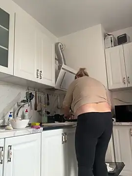 LanaSoftt's Live XXX Chat