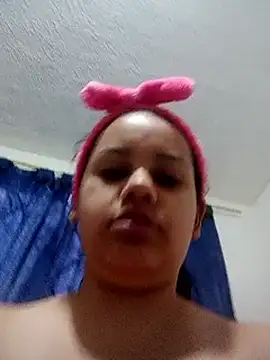 _Miaaleon Webcam-Show