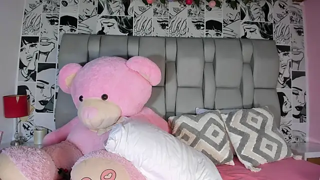 LucyRosse's Live XXX Chat