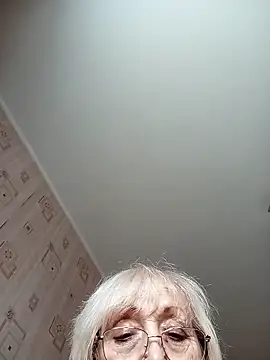 Anatolia5961: онлайн-секс-чат