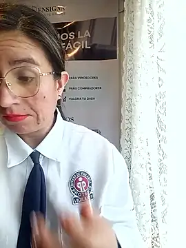 Valentina--1 在線直播表演