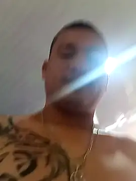 Excitedboy27 Show Webcam