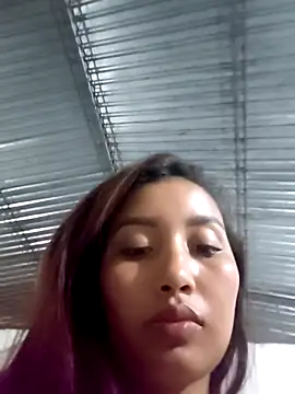 Genesis_18_'s Live XXX Chat