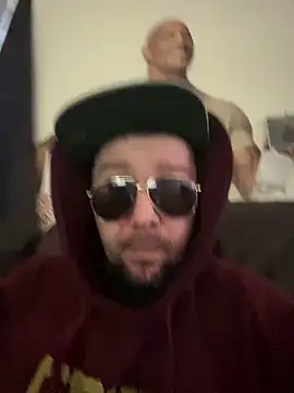 GabEthier: онлайн-секс-чат