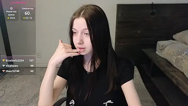 AlicePowells: απευθείας συνομιλία ΧΧΧ