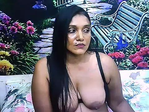 IndianSexyLady20 Chat XXX live