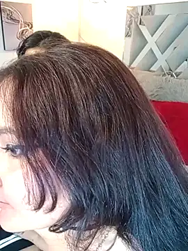 Liily_Foxxy Chat XXX in diretta